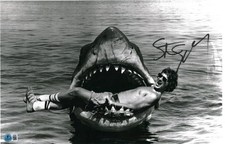 STEVEN SPIELBERG SIGNED JAWS 11x17 LEGENDARY DIRECTOR BECKETT BAS FULL LOA COA