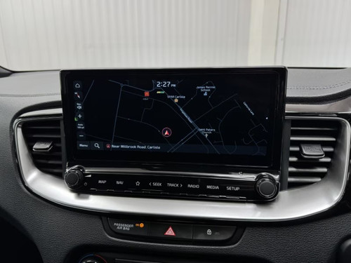 KIA CEED 1.5T GDi ISG 138 GT-Line 5dr DCT - Picture 13 of 24