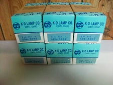 LOT OF 6  K-D LAMP CO. RED CLEARANC MARKER LIGHT ASSY  P/N 506-2693  28 V 6 WATT