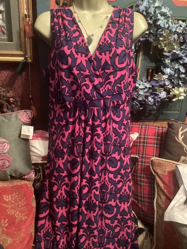 Robe PUISE Taille M - Couleur Violet/fuchsia - Style Costume élégant - Occasion Très Bon état