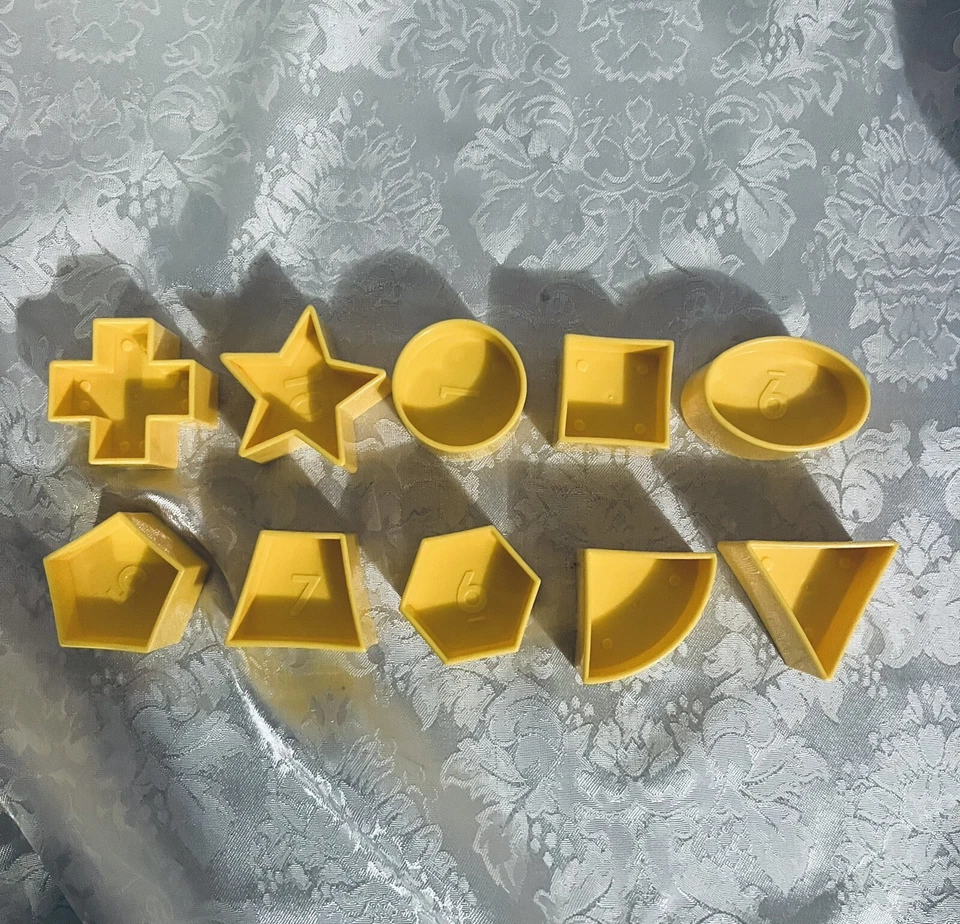 Tupperware Forma O Juguete Niños Bebé Niño Desarrollo Bola Clasificadora Nuevo Foto 3 de 4