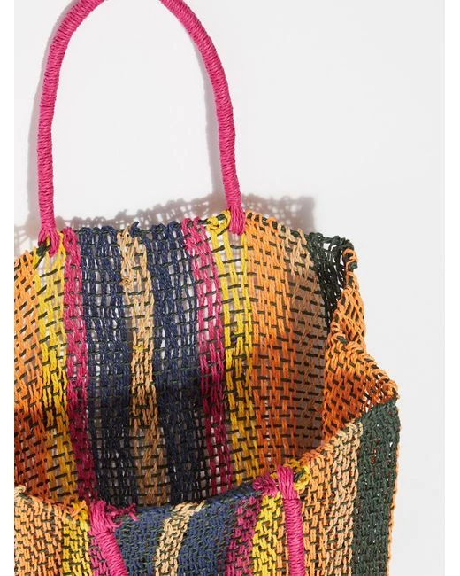 Nuevos bolsos de mano tejidos con borlas arco iris Riviera para mujer FREE PEOPLE AGOTADOS Foto 3 de 4