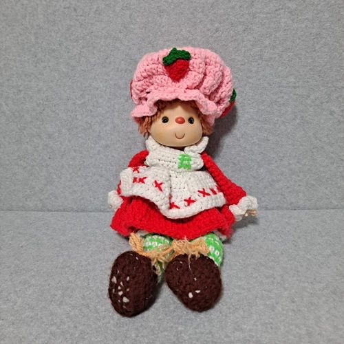 Vintage Strawberry Shortcake Handmade Crochet Baby Doll Knit Crafted Toy 80s 90s