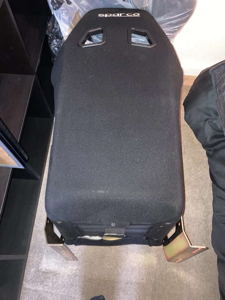 sparco bucket seat, fixed side mounts, sliders, budget track car, SIM, offers - Image 2 of 4