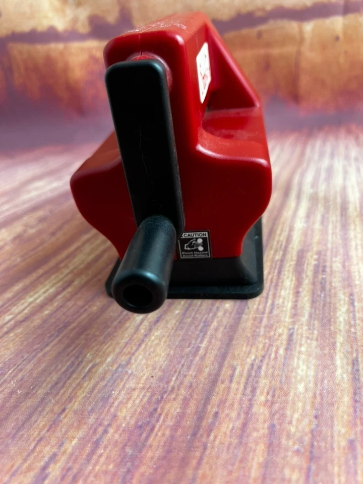 Sizzix Sidekick Red Die-Cutting and Embossing Machine - Image 3 of 3