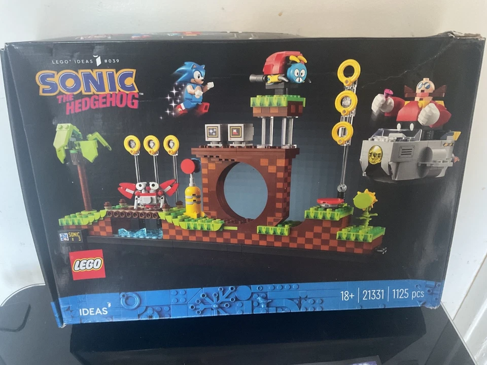 LEGO Ideas 21331 Sonic the Hedgehog – Green Hill Zone, photo 1 of 5