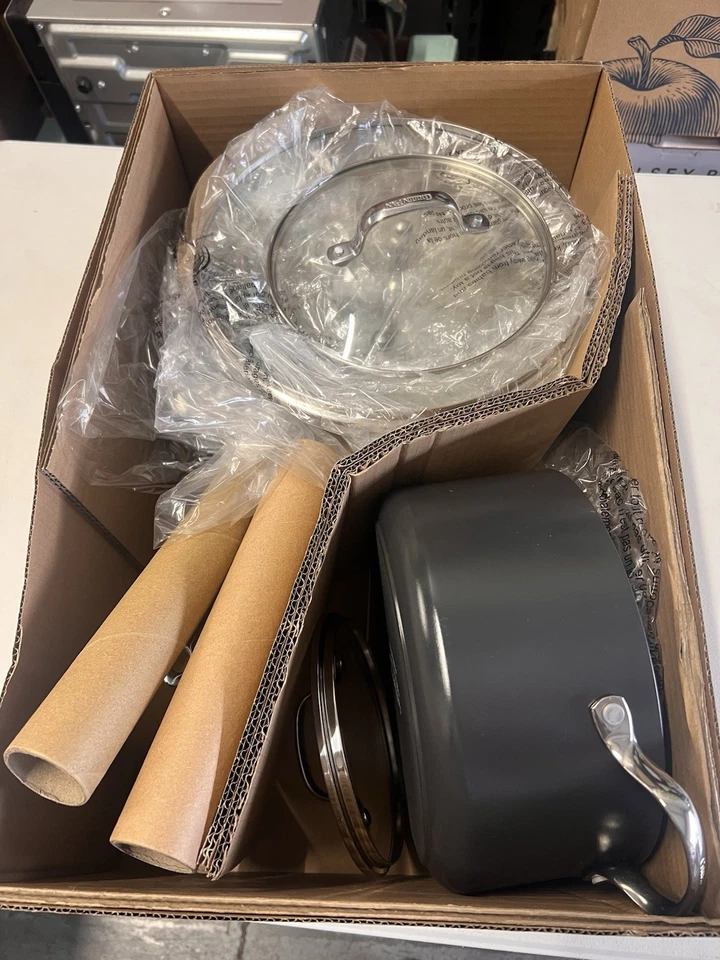 GreenPan Valencia Pro 11 Piece Ceramic Nonstick Cookware Set - BRAND NEW - Image 3 of 3