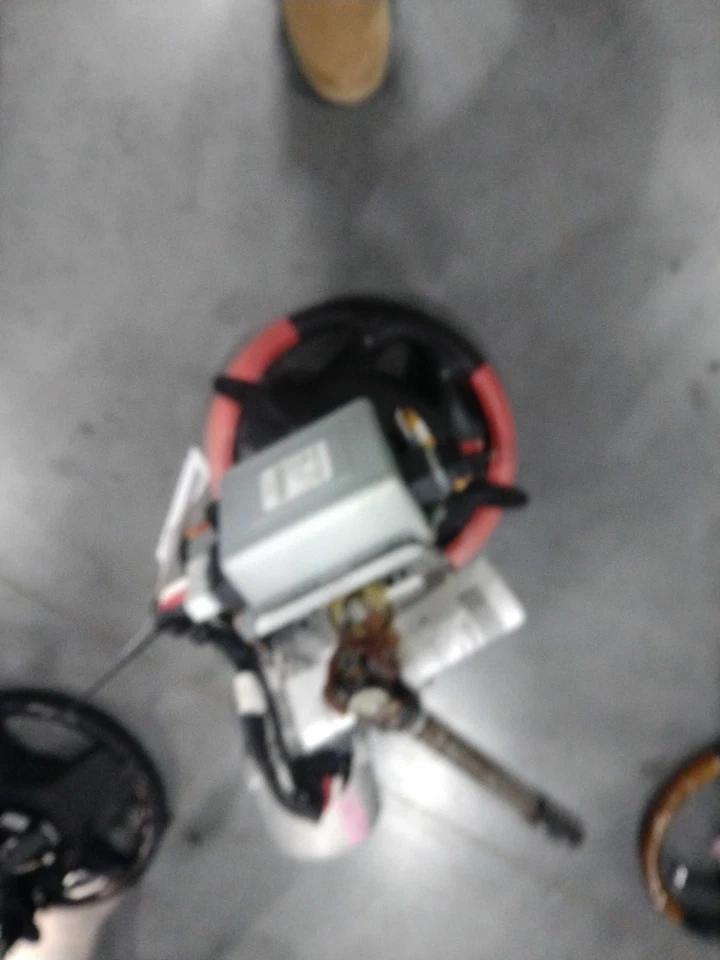 2015 Hyundai Santa Fe Steering Column OEM Grey 132K Miles - Warranty Included - Image 2 of 4