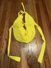 Musera Yellow Halter Top Backless Women’s Size Small Circle Detailing