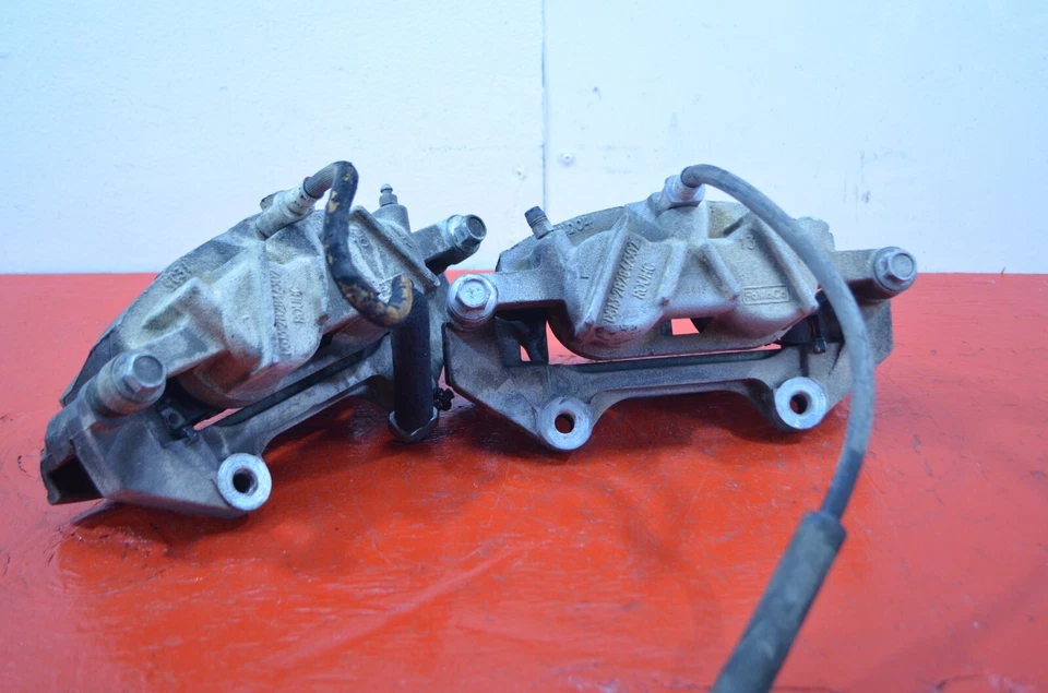 11-19 FORD EXPLORER FWD CONJUNTO DE PINÇA DE FREIO DIANTEIRA ESQUERDA/DIREITA FABRICANTE DE EQUIPAMENTO ORIGINAL - Imagem 3 de 4