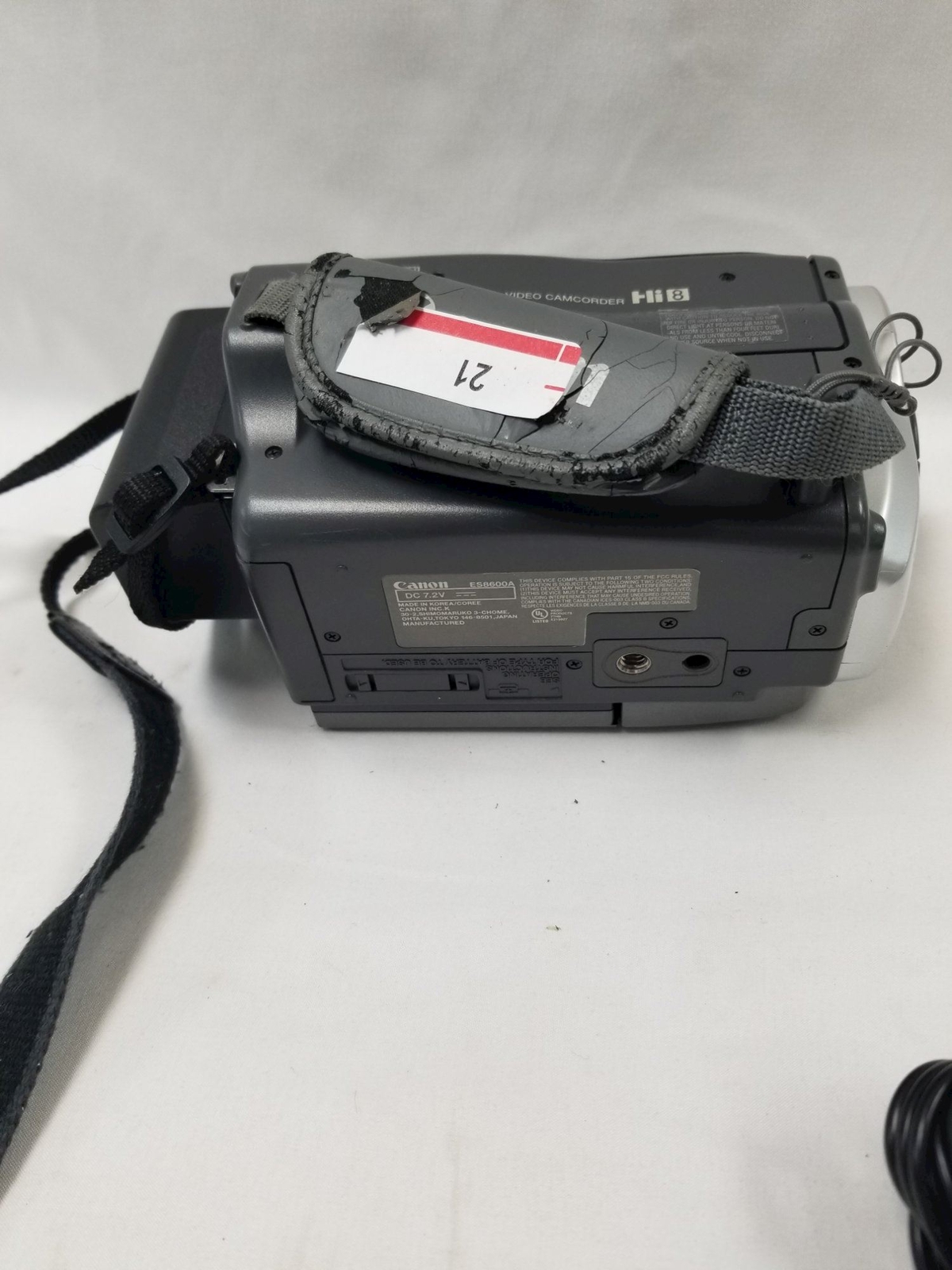 Canon ES8600 Hi8 8mm Camcorder w/Power Adapter (TESTED/COSMETIC WEAR)