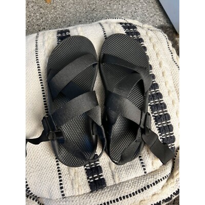 CHACO Men display picture 1