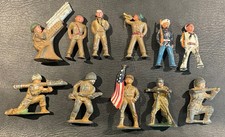  11 VINTAGE LOT BARCLAY MANOIL WW2 Toy Soldiers - 1940s / 50s -