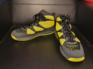 nike air max sq uptempo zm