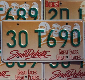 SOUTH DAKOTA LICENSE PLATES - MT RUSHMORE GREAT FACES GREAT PLACES License Plate