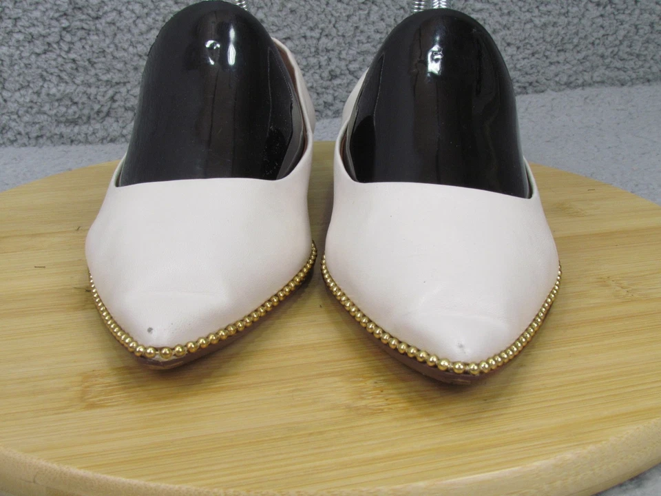 Zapatos planos de ballet de vestir marfil con punta Coach para mujer talla 7 Foto 2 de 4