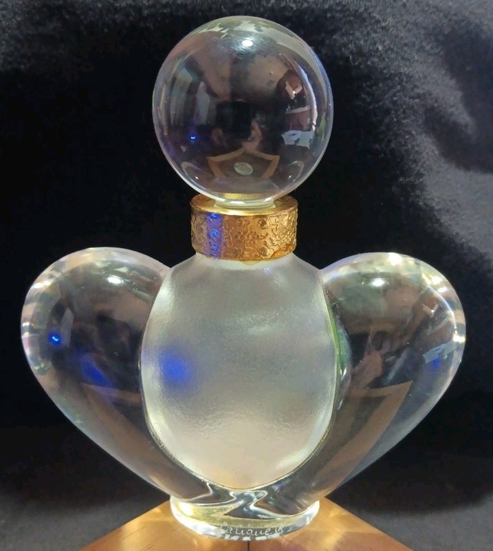 Vtg Lalique France for Nina Ricci Farouche Crystal Perfume Bottle Frosted Heart 