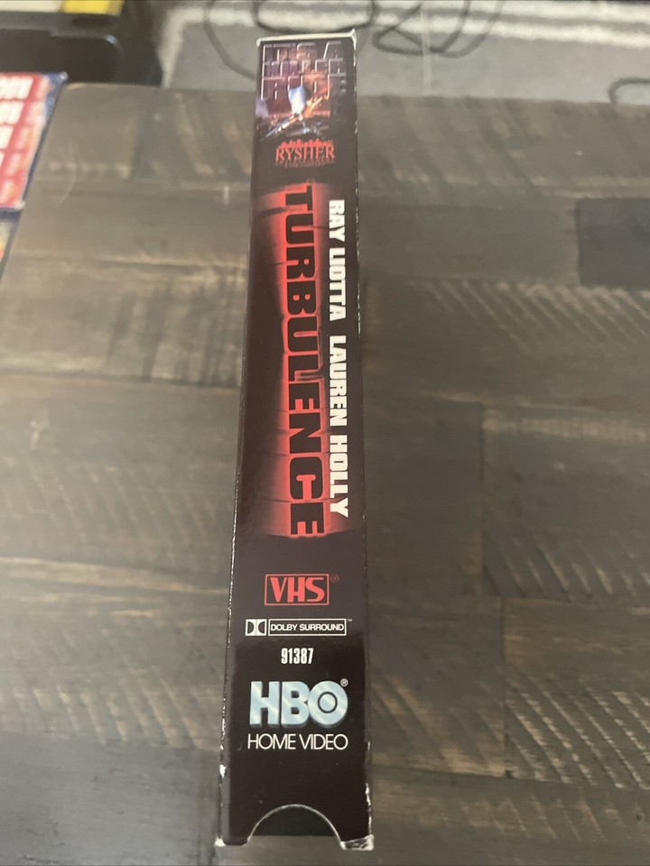 Turbulence VHS Tape 1997 Action Disaster Thriller Ray Liotta FREE