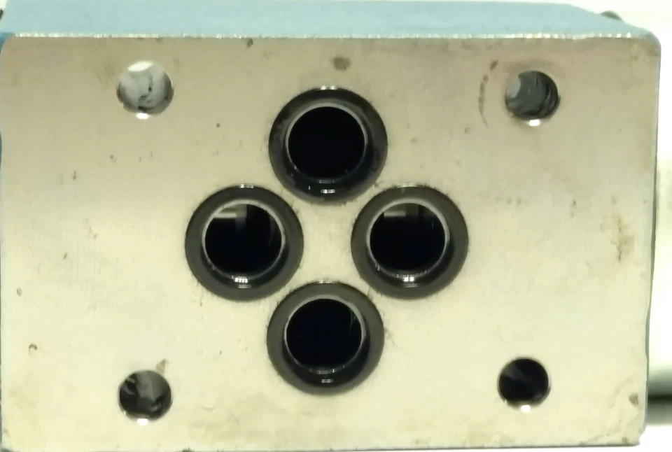 Rexroth 4WE6E73-62-EG24N9K4-A12 Directional Control Valve - Image 3 of 4