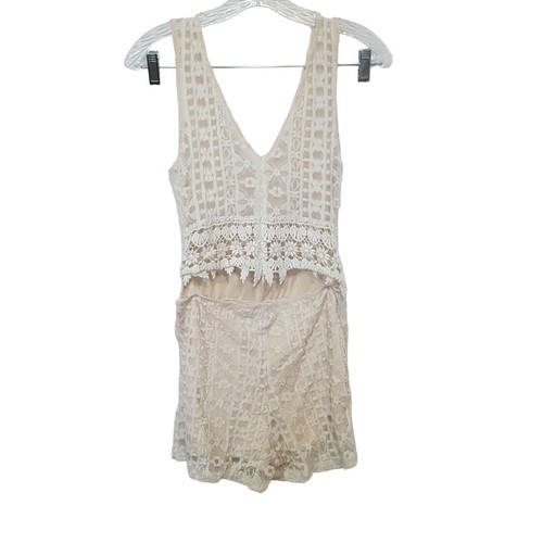 Olive Tree Romper Women's Size S Shorts Lace Crochet Jumper Sleeveless Cream - Picture 6 of 8