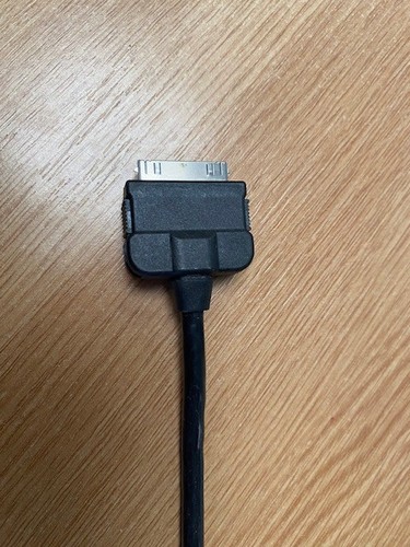 3no. Genuine Audi Phone/Entertainment Interface Connection Leads - Picture 5 of 11