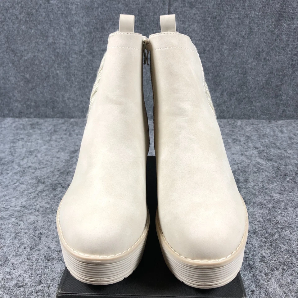 Steve Madden Wedge Booties Women’s 9 Ivory Faux Leather Paisley Zip Up Boots - Image 4 of 4