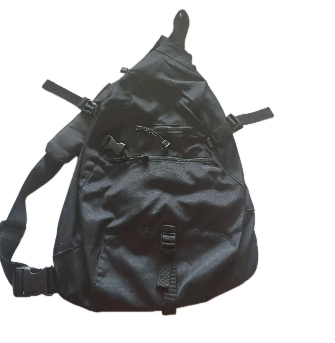 Vintage Y2K GAP Black Chevron Padded Sling Bag Crossbody Gorpcore