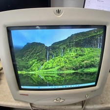 Compaq Presario Mv520 15 in Color VGA CRT Monitor Retro Compaq Presario Mv520 15 in Color VGA CRT Monitor Retro