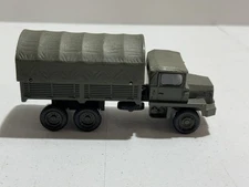 SOLID - BERLIET GBC KT TRUCK - HATCHET COLLECTIONS - BOX 1/50 VINTAGE GREEN
