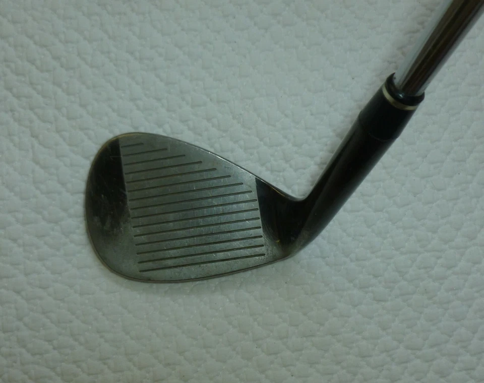 Cuña de acero Wilson Staff TW9 Tour fresada negra 56/12 derecha S300 #9251B Foto 4 de 4