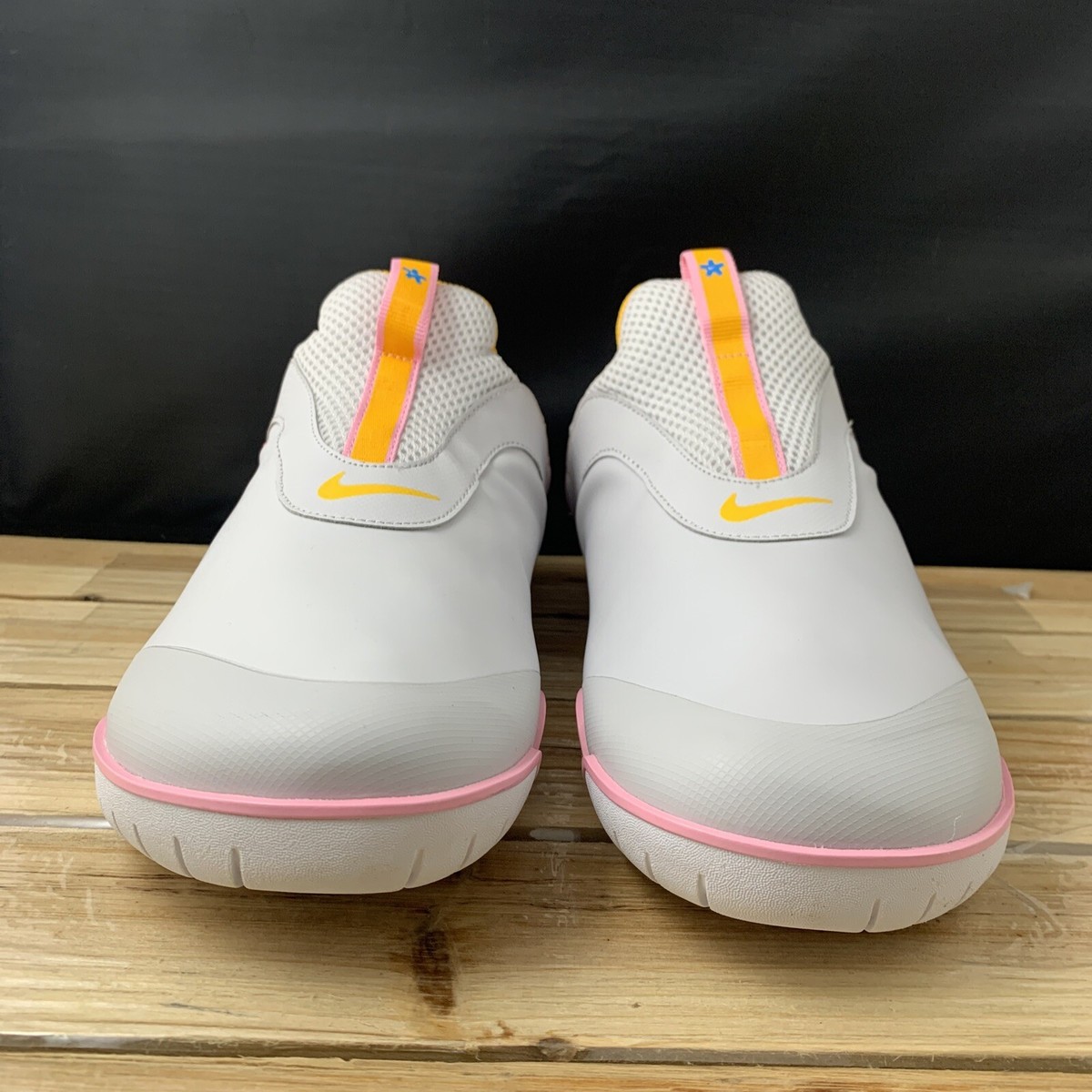 Nike Zoom Pulse Unisex Men's 9.5 Nurse Shoe CT1629-002 Grey Pink