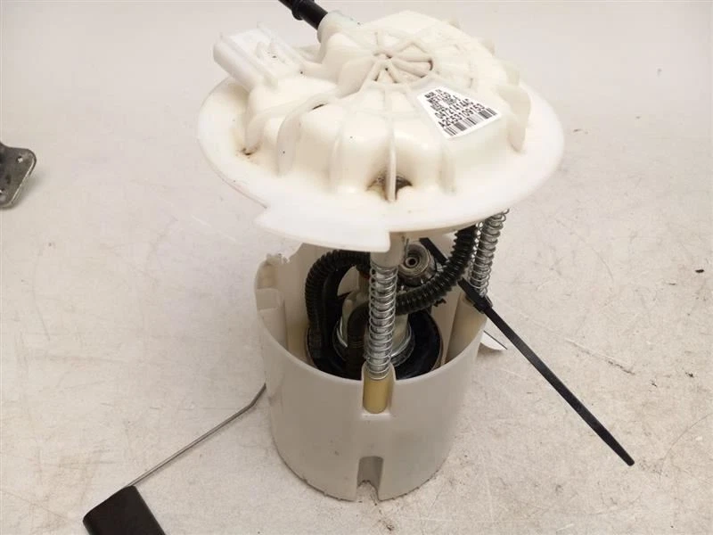 FUEL PUMP FOR DODGE GRAND CARAVAN 2008 - 2009 - Image 2 of 4