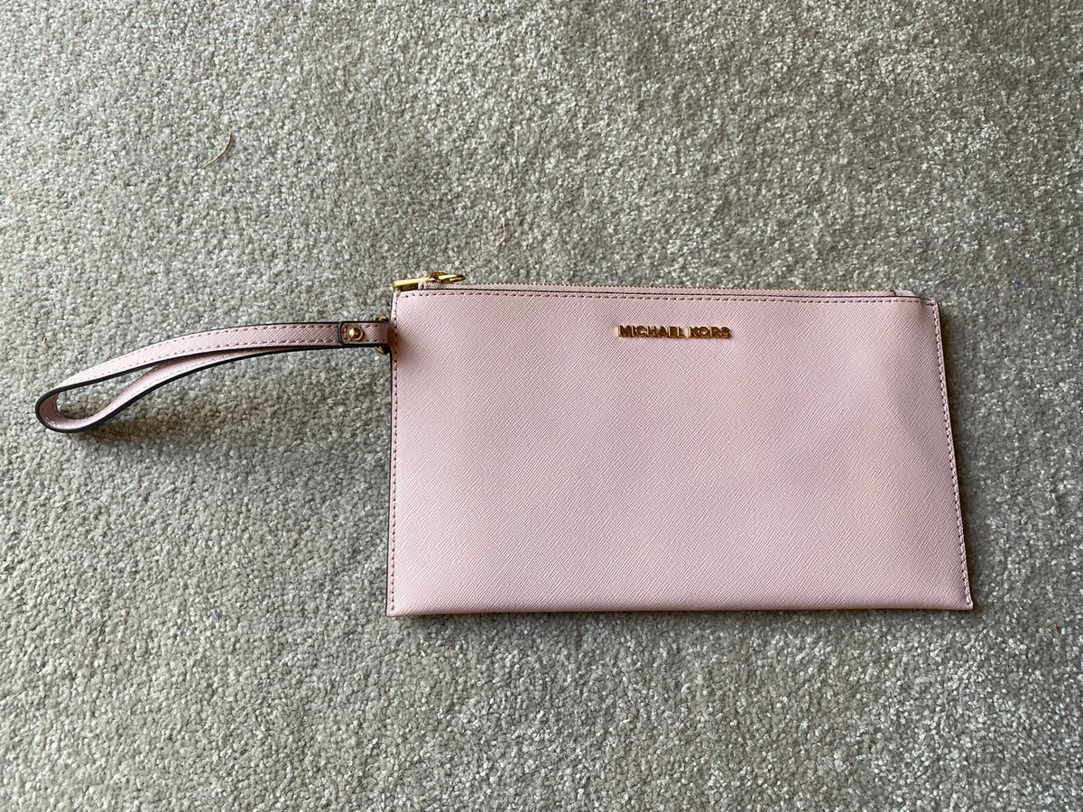 Michael Kors Clutch Wristlet. 26cm wide 15cm tall. Retail 120
