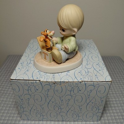VTG Precious Moments Disney ''The Wonderful Thing About Tiggers'' Figurine #630037