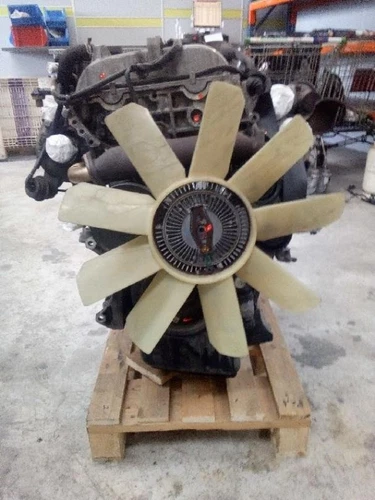 665926 Kompletter Motor für SSANGYONG RODIUS Xdi Limitierte AWD 2006 1166551 - Bild 4 von 10