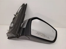 17-19 FORD ESCAPE RH Passenger Side View Mirror With Blind Spot Alert Silver