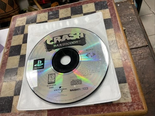 Crash Bandicoot (Sony PlayStation 1, 1996) DISC ONLY! GH OG Original 1st Ps1 2