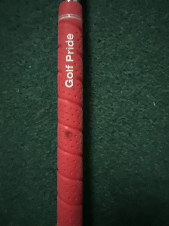 Taylor Made R7CGB Max 4 varilla de acero rígido de hierro, agarre Golf Pride para diestros Foto 3 de 3