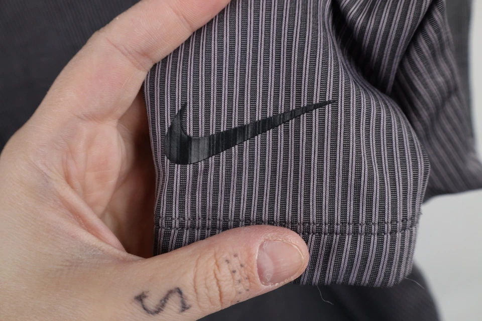 Nike Pro Mujer M Hipercálido Rayas Tejido Media Cremallera Pullover Suéter Compresión Foto 4 de 4