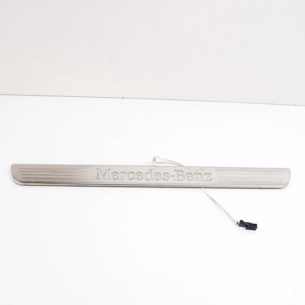 MERCEDES-BENZ GLE W167 350D Front Right Door Sill Plate Trim 