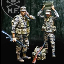 1/35 Modern Jungle Troops Resin Kit – 2 Camouflage Figures w/ Gear Unassembled