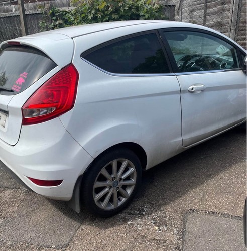 FORD FIESTA MK7 2009-2017 1.6 GASOLINA BLANCO REPUESTOS REPARACIONES FRENOS - Imagen 2 de 11