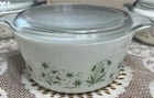 Vintage Pyrex Bride's Casserole Spring Green Flowers 1.5 qt. 474. Promotional