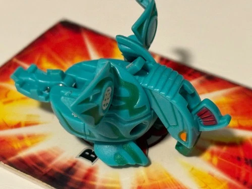 Bakugan B2 Ventus Skyress MG Green with Card Set