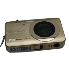 Casio EXILIM EX-Z90 12.1MP Digital Camera Gold Compact Excellent Condition