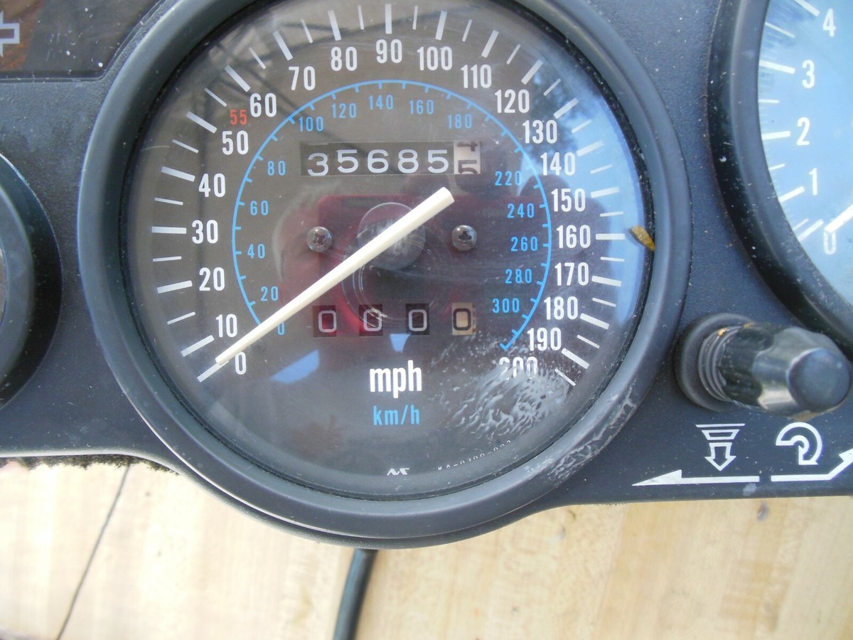 1993 Kawasaki Ninja ZX11 D Gauge Cluster Speed Tach Meter