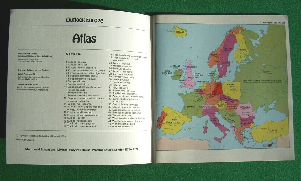 Outlook Europe Atlas, ed. Michael Williams (pb, 1979) - almost as new - Image 2 of 3
