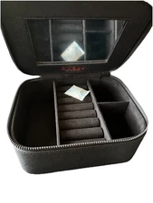 Guess Travel Case Accessories Makeup Jewelry Brand New BLACK