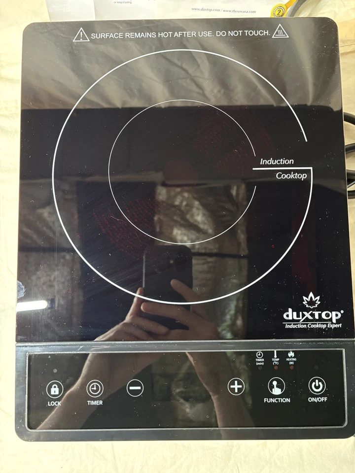 Estufa de Inducción Portátil Duxtop, Quemador de Encimera, Modelo: E210C2, 1800W Foto 2 de 4