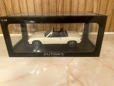 AUTOart Millennium Porsche 914/6 1:18 scale in  light Ivory 